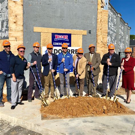 The ceremonial breaking of the ground to formally begin a construction project. Walk-On's Bistreaux & Bar Groundbreaking | News | Doerre ...