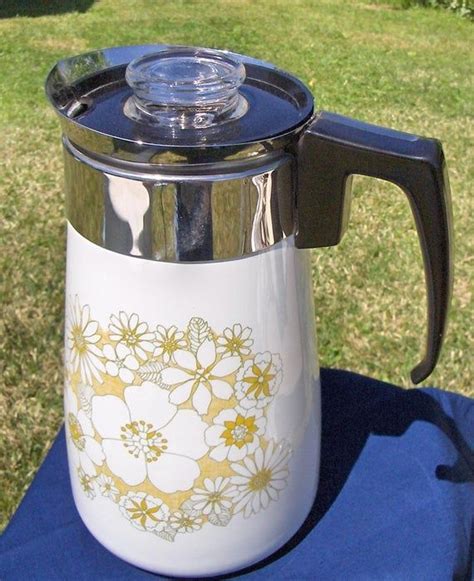 Percolators gained popularity in the early 1970s but were soon replaced by drip coffee makers. Corning Ware Floral Bouquet Percolator in 2020 | Corning ...