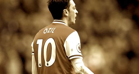 Fenerbahçe'nin mesut özil rüyası sessiz ve derinden sürüyor. A career of two halves: Mesut Ozil set for Fenerbahce move ...