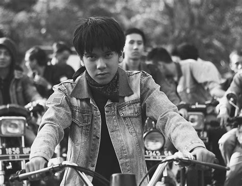 Maybe you would like to learn more about one of these? 10 Gaya Rambut Cowok Paling Trendy di Pertengahan Tahun 2017