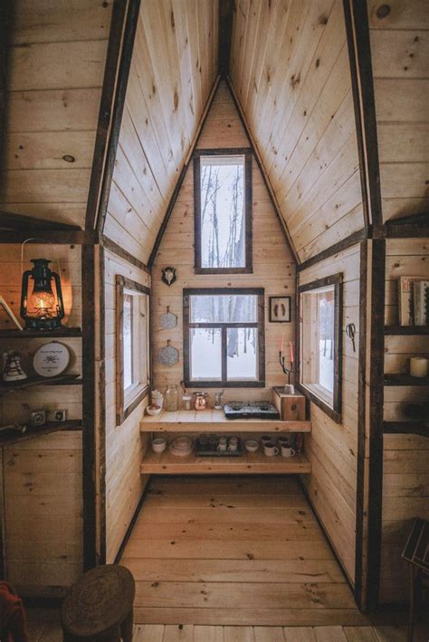 Cozy log cabin upstate ny ideas cabin plans inspiration. Cabin Love Instagram Account Upstate NY Tiny Home Tour ...