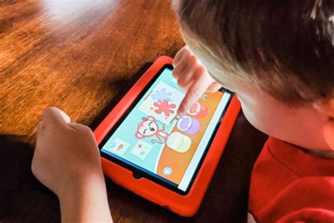 Homer reading is an early literacy app designed to help kids learn to read. Help Your Child Learn to Read with HOMER Reading App