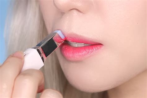 Популярные продукты laneige посмотреть все. Laneige Two Tone Tint Lip Bar Review — Reviews & More ...