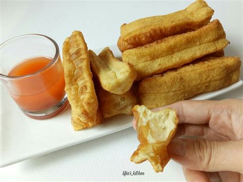 Masukkan tepung terigu, garam, dan baking powder ke dalam mangkuk. Cara Membuat Cakwe Mini - Cakwemini Instagram Posts Gramho ...