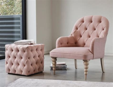 Our selection features chairs to match the décor and size of every room in your home, including stylish accent chairs, super comfortable recliners, space saving folding chairs, elegant dining chairs and much more. From Super Simple to Ultra-luxurious: 6 Teal Bedroom Ideas ...