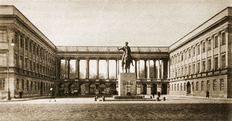 Pałac saski powinien zostać przywrócony polsce i polakom. Pałac Saski w Warszawie - Wikiwand