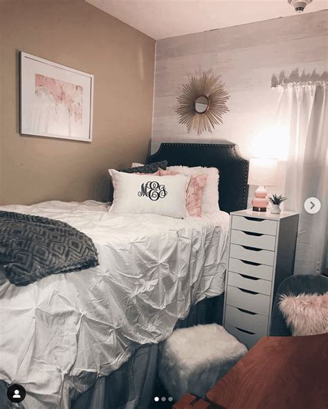 Check spelling or type a new query. 15 Genius Dorm Wall Decor Ideas That Are Insanely Cute - By Sophia Lee