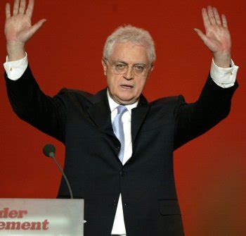 Mr jospin had been widely expected to put forward his candidacy, but it was thought likely that he would wait to announce it until the present parliament concluded its business this week. PaSiDupes: Devoir de mémoire - 21 avril 2002: la claque de ...