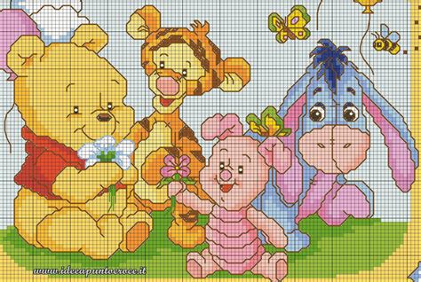 The holidays were a great time to work on i got the pattern from a book called p is for pooh that i bought a few years back. Winnie The Pooh | Disney cross stitch, Disney cross stitch ...