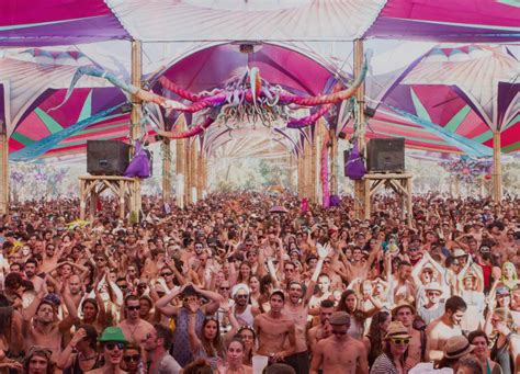 The festival is not only about music and dancing, but also a lot of philosophy and discussions about the harmony. Boom Festival starts on Sunday and expects 30,000 people ...