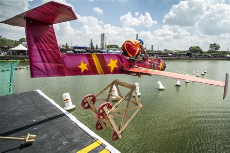 Red bull is an energy drink sold by red bull gmbh, an austrian company created in 1987. Готови ли сте да размахате криле? | Red Bull FLUGTAG ...