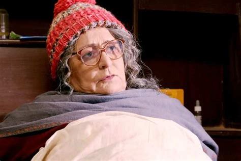 It is based on the true story of aisha chaudhary, who suffered from severe. 16 Best Hindi Comedy Movies on Netflix (2020) - Just for ...