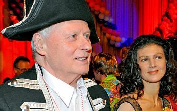 September 1996 abschluss des studiums in groningen mit einer arbeit über. planet-franken-online.de Fundstück Sarah Wagenknecht