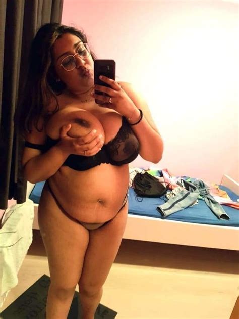 Download the perfect hot pictures. Desi Bhabhi Ke Big Boobs Ki Hot Nude Photos - Antarvasna ...