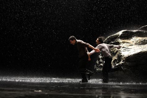 Non si possono raccontare i suoi ballerini. VOLLMOND De Pina Bausch