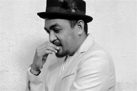 We did not find results for: Menangis Histeris Saat Antar Kepergian Glenn Fredly, Suara ...