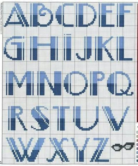 These five patterns all offer something a little different, so you can choose the one that will match your project best. Pin by cveta on hobbies | Cross stitch alphabet patterns ...