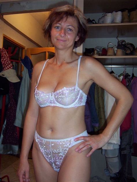 Masturbating lingerie model (167,134 results). Dorsetman58