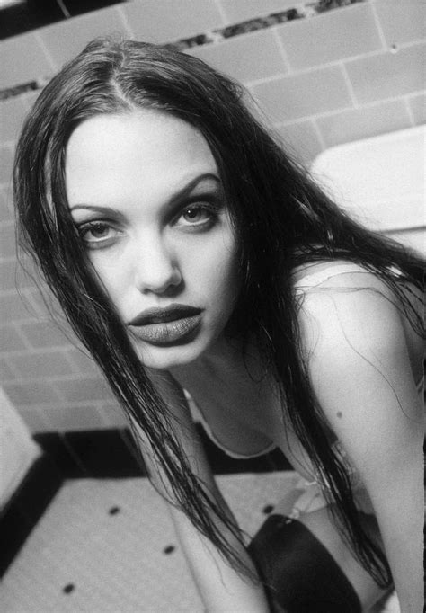 Angelina jolie's '90s cyber classic turns 20. 55 best 90s makeup images on Pinterest | Faces, 1990s ...