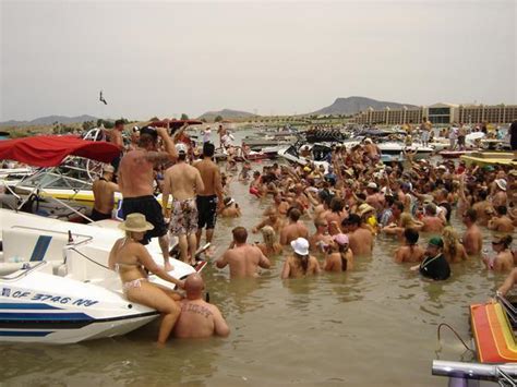 2099 w acoma blvd, lake havasu city, az 86403, usa. The sandbar | Photo