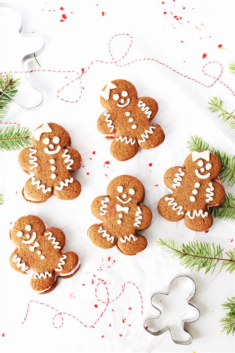 Pipe the line pattern on cookies. Archway Iced Gingerbread Man Cookies - gingerbread man ...