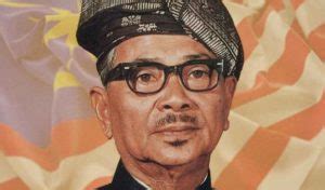 The constant glorification of tunku abdul rahman obstructs us from seeing the role he actively played in entrenching malay supremacy. Biodata Dan Sejarah Tunku Abdul Rahman Untuk Merdeka - iLabur