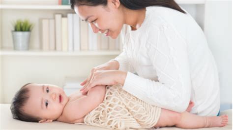 Sebenarnya, kondisi tersebut tidak berbahaya dan bisa sembuh setelah beberapa hari. Tips Cara Mengatasi Anak Bayi Susah BAB | Enfa