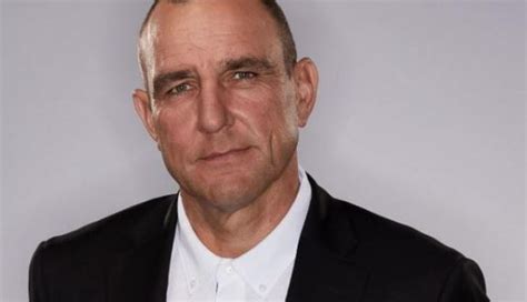 Learn about peter jones (tv actor): Vinnie Jones « Celebrity Age | Weight | Height | Net Worth ...