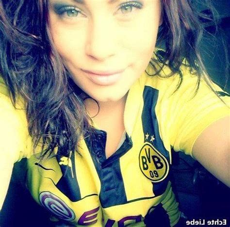 Im endspiel um den einzug in die champions league kassiert der bvb gegen eintracht frankfurt eine bittere niederlage. Football Club Babes - Borussia Dortmund Edition (Gallery ...