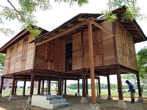 Go to espeks perak page via official link below. Rumah Lat tarikan baharu pelancongan - Utusan Digital