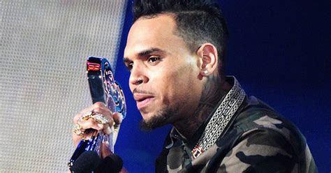 The 2021 iheartradio music awards were held at the dolby theatre in los angeles on may 27, 2021, and was broadcast live on fox. Chris Brown iHeartRadio Music Awards Acceptance Speech