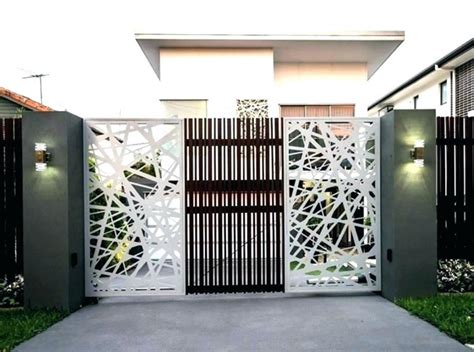 Ada yang hanya mengandalkan besi, namun ada selain desain vertikal dan juga horizontal, ada juga pagar besi dengan desain minimalis lainnya. Model Pintu Pagar Minimalis Lipat Berbagai Bentuk ...