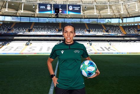 Stephanie frappart's display earns widespread praise after she became the first female referee to officiate a major men's european match in the super cup. Law 5 - The Referee: Stéphanie Frappart in charge of 2019 ...