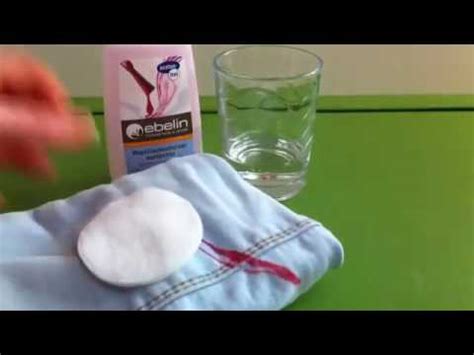 ( vorsicht bei nagellack entferner mit aceton bleicht oft die farbe der jeans) 3. Nagellack aus Kleidung entfernen Nagellackentferner - YouTube