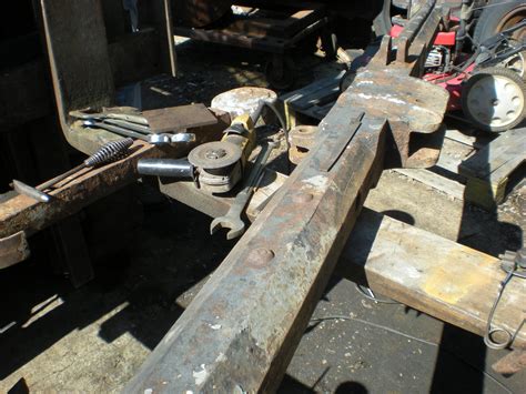 A crane or arm at trackside in a railroad station for pouches of mail consigned to or left by moving trains. The Mail Crane: Rail Delivery by Mail - Pewee Valley ...