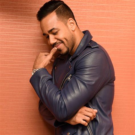 You is a song by american singer romeo santos from his debut studio album formula, vol. Romeo Santos comparte una fotografía con su hijo, Alex ...