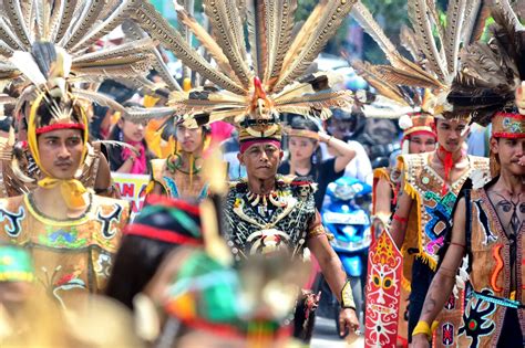 Communicate smoothly and use a free online translator to instantly translate words, phrases, or documents between 90+ language pairs. Translate Bahasa Indonesia ke Dayak Ngaju | Blog Ling-go