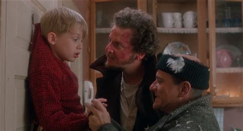 Der achtjährige kevin mccallister ist über nacht hausherr geworden! Duoscope: Kevin - Allein zu Haus (USA 1990)