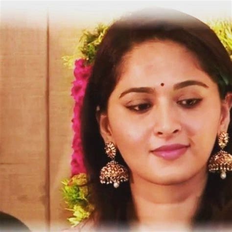 Sweety shetty known by her stage name anushka shetty is an indian actress and model who predominantly works in telugu and tamil films. Anushka Shetty My Soul on Instagram: "Heaven is right Here ...