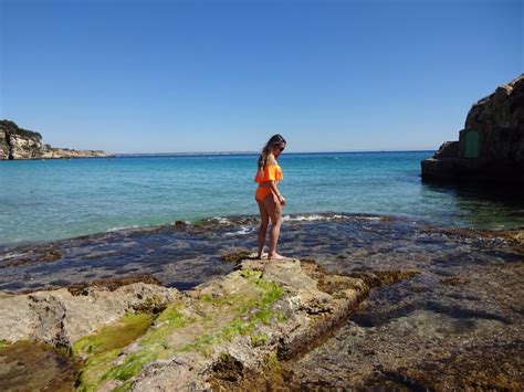 It extends almost 2 km of clear white sand and sparkling water. Travel Guide to Mallorca, Spain | CITY SOUL SOUTHERN HEART