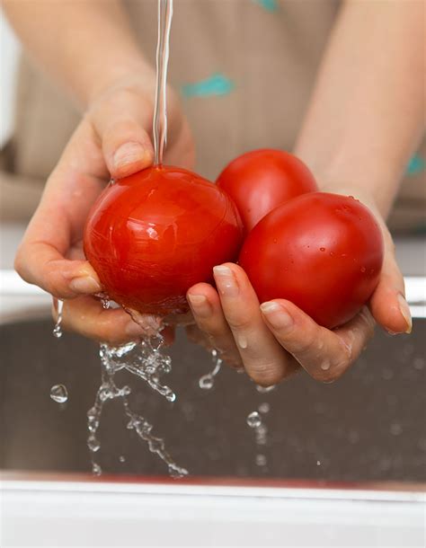 Ti presentiamo i nostri servizi in materia di sicurezza ed igiene degli alimenti: Igiene degli alimenti - Mesilav