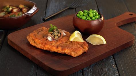 Maten med lav gi vil dermed ligge foran i. Wienerschnitzel | Oppskrift - MatPrat