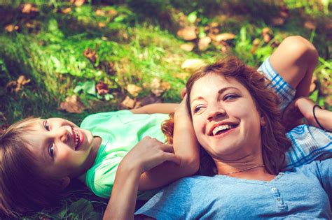 Adult Sibling Relationships: How Siblings Affect Your Health | The Healthy