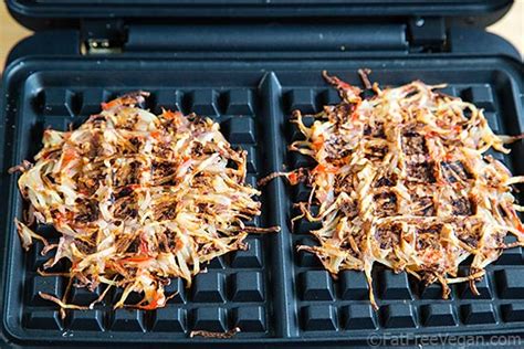 Repeat with the remaining mixture to make eight hash browns. Oil-Free Waffle Iron Hash Browns | FatFree Vegan Kitchen