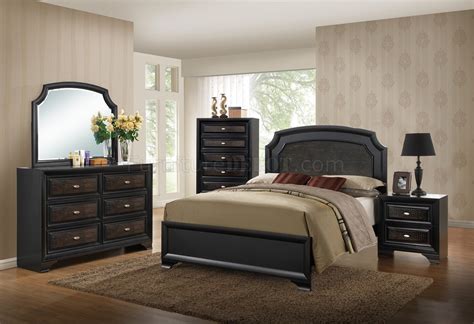 Summer is almost gone but there's still time to save! Farrah Bedroom 5Pc Set in Olivia Black by Global w/Options