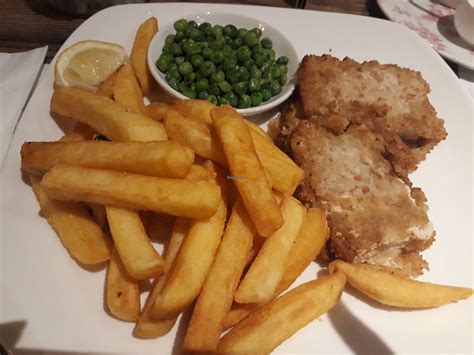 There is an olive garden at the corner of palm parkway and 535. Tigers Head - Chislehurst Restaurant - HappyCow