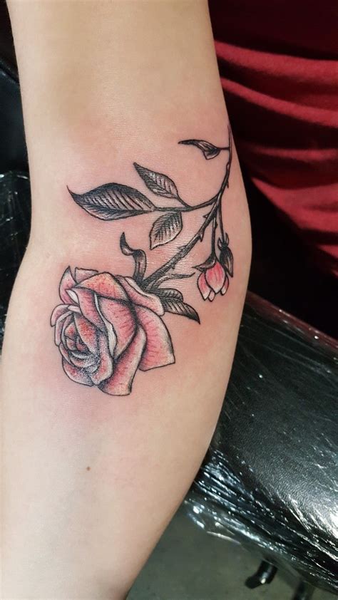 Pinky swear tattoo sok pa google pinky promise tattoo on the upper back minimalist tattoo ideas 36 minimalist tattoos ideas you must. Pink rose tattoo | Pink rose tattoos, Tattoos, Body art ...