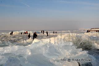 The ministry of public works and watermanagement will strengthen the enclosure dam (afsluitdijk). Op Drievende Kiel, Oudeschild TX Texel » Blog Archive ...