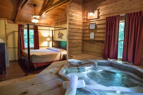 Ever dreamed of staying in a pub? Cabins In Dahlonega - All with hot tub & fireplace at ...