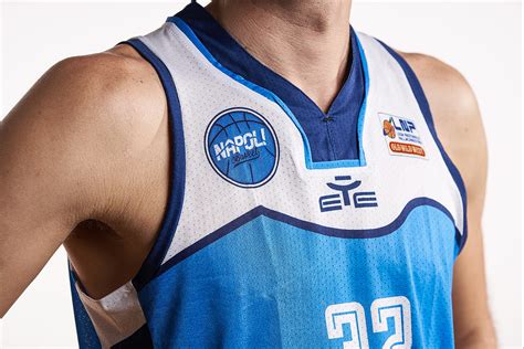 Diretta basket italia live score su diretta.it. GeVi Napoli, ecco la divisa ufficiale 2019/20 - Napoli Basket